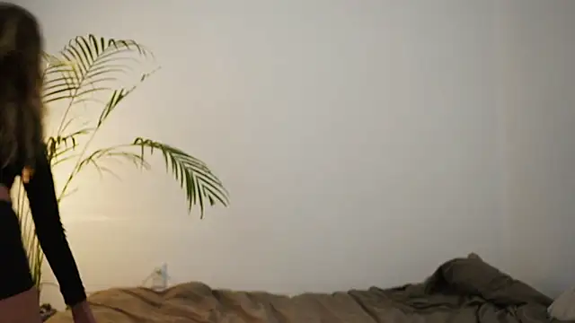 Snapshot of Stephany_talks chatting on April 5, 2026, 3:26 am Stephany talks online show from April 5, 2026, 3:26 am