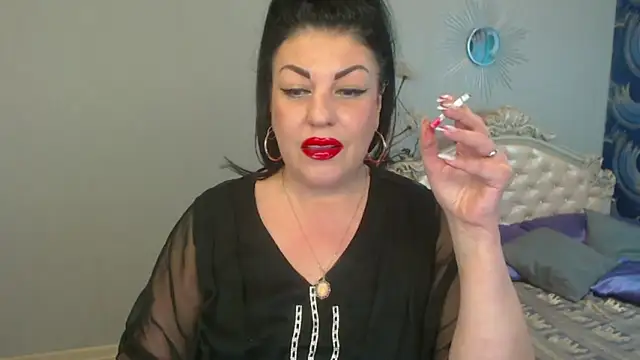 LadyMargoFontana online show from May 16, 2026, 3:58 am