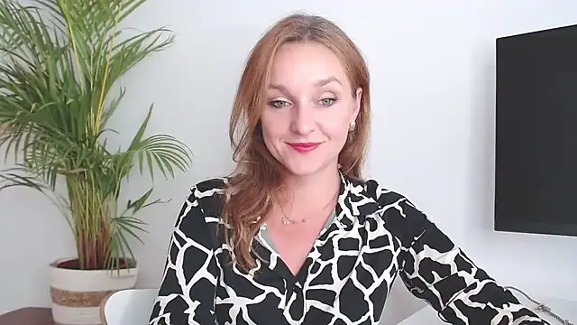 AliciaDesire online show from October 23, 2025, 12:59 pm