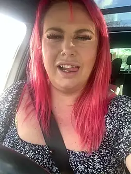 Snapshot of redxxxvixen chatting on February 27, 2025, 2:43 pm redxxxvixen online show from February 27, 2025, 2:43 pm