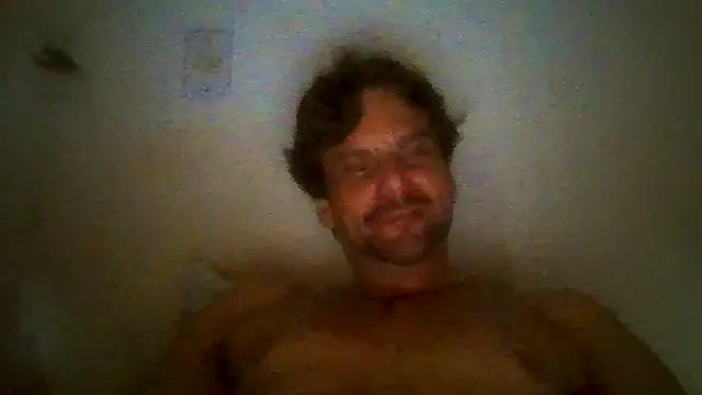 Snapshot of couplemilk chatting on February 3, 2026, 6:40 am couplemilk online show from February 3, 2026, 6:40 am