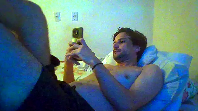 Snapshot of couplemilk chatting on February 16, 2026, 5:14 am couplemilk online show from February 16, 2026, 5:14 am