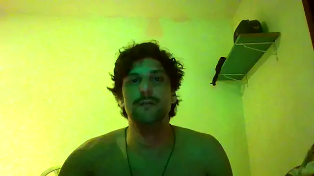 Snapshot of couplemilk chatting on March 28, 2026, 11:48 pm couplemilk online show from March 28, 2026, 11:48 pm