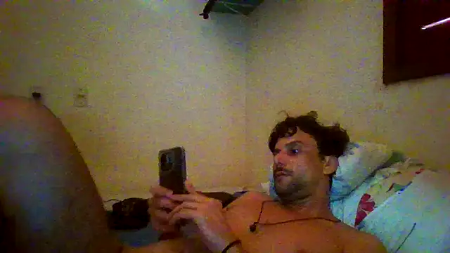 Snapshot of couplemilk chatting on April 5, 2026, 3:53 pm couplemilk online show from April 5, 2026, 3:53 pm
