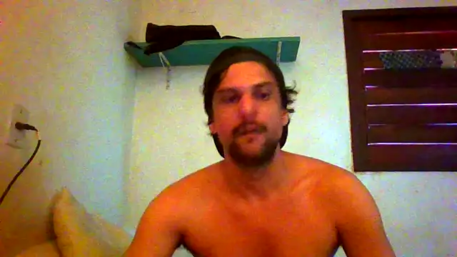 Snapshot of couplemilk chatting on May 21, 2026, 4:14 pm couplemilk online show from May 21, 2026, 4:14 pm