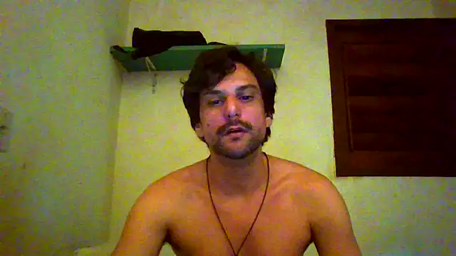 Snapshot of couplemilk chatting on May 22, 2026, 11:10 pm couplemilk online show from May 22, 2026, 11:10 pm