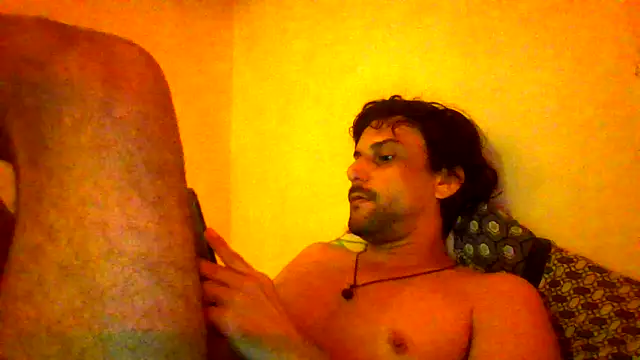 Snapshot of couplemilk chatting on May 27, 2026, 2:41 am couplemilk online show from May 27, 2026, 2:41 am