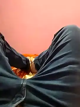 Snapshot of playboyd1 chatting on January 29, 2025, 4:36 am playboyd1 online show from January 29, 2025, 4:36 am