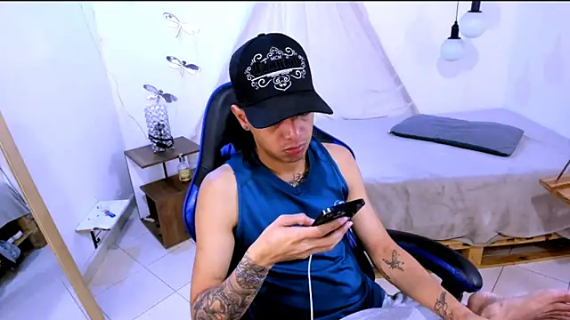 Snapshot of Brand_habes chatting on February 8, 2026, 5:00 am Brand habes online show from February 8, 2026, 5:00 am