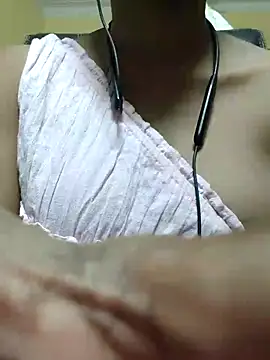 Anjali cute-Pondati online show from February 25, 2026, 2:54 am