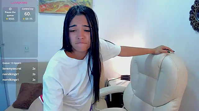 Snapshot of michellemontoya- chatting on February 10, 2025, 6:56 pm michellemontoya- online show from February 10, 2025, 6:56 pm