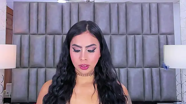 GiahDaniels online show from December 31, 2024, 8:26 am