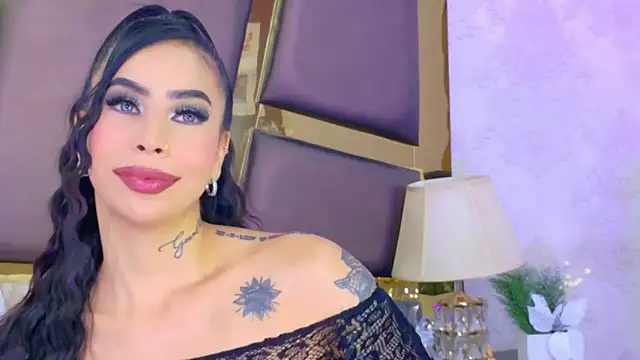 GiahDaniels online show from March 20, 2026, 3:33 am