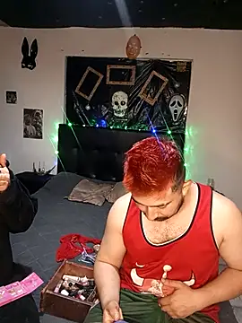 Bonnie-Clark online show from September 12, 2025, 3:17 am