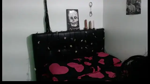 Bonnie-Clark online show from April 5, 2026, 6:32 am