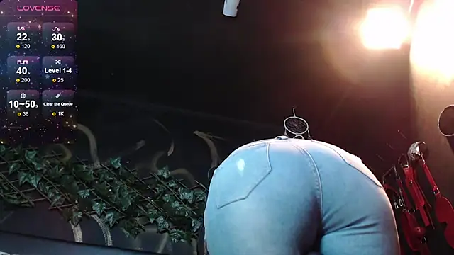 Snapshot of dakota_guirl chatting on December 28, 2024, 6:06 am dakota guirl online show from December 28, 2024, 6:06 am