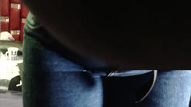 Snapshot of dakota_guirl chatting on March 22, 2025, 6:54 am dakota guirl online show from March 22, 2025, 6:54 am