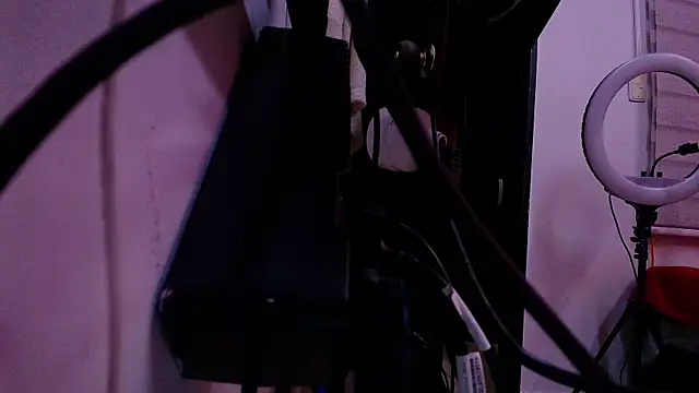 nata luna online show from September 19, 2025, 7:03 pm