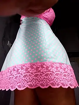 DIORA Latina online show from January 9, 2026, 4:04 am