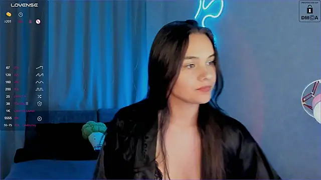 Snapshot of _Sweetie_ chatting on December 2, 2024, 5:04 am Sweetie online show from December 2, 2024, 5:04 am