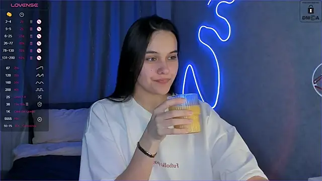 Snapshot of _Sweetie_ chatting on January 23, 2025, 5:10 pm Sweetie online show from January 23, 2025, 5:10 pm