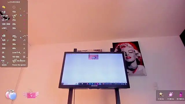 Vahiolet smith online show from January 20, 2025, 3:28 pm