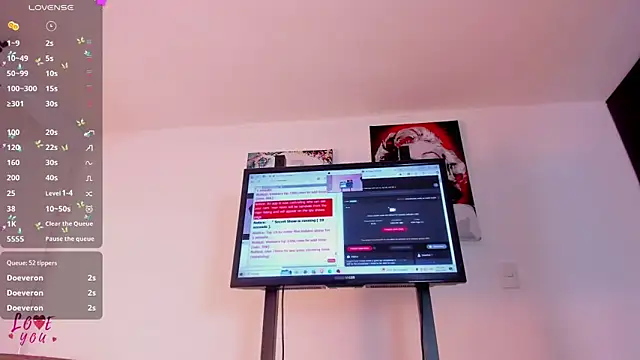 Vahiolet smith online show from January 28, 2025, 7:21 pm