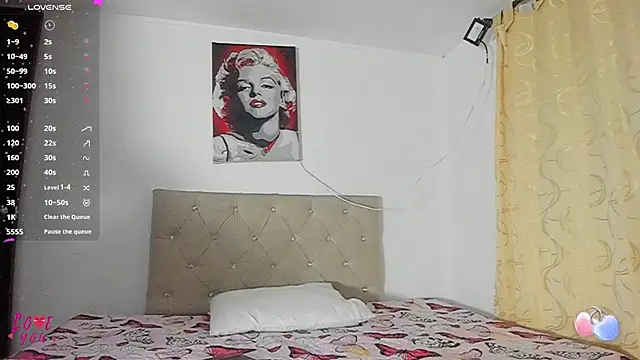 Vahiolet smith online show from September 17, 2025, 3:08 am