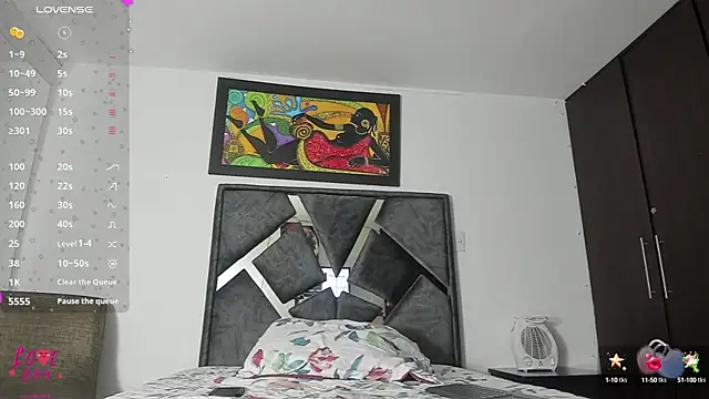 Vahiolet smith online show from October 11, 2025, 3:06 am