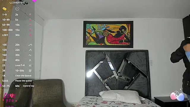 Vahiolet smith online show from October 22, 2025, 3:29 am