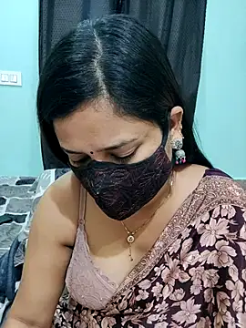 Snapshot of payal_sharma1 chatting on March 9, 2025, 7:34 am payal sharma1 online show from March 9, 2025, 7:34 am