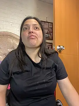 KataleyaStiward online show from October 22, 2025, 12:38 pm