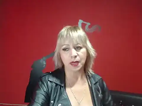 KLOE PIELL online show from January 14, 2025, 8:26 pm