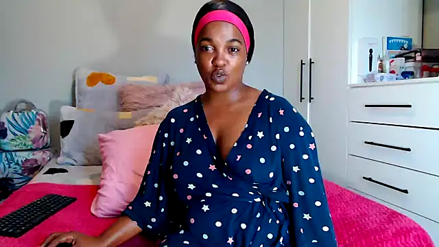 Amberbela online show from October 9, 2025, 11:19 am