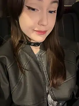 Peachy Dream online show from February 25, 2025, 8:51 pm