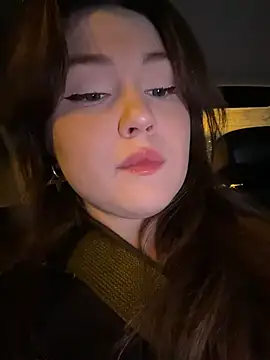 Peachy Dream online show from November 18, 2025, 6:12 pm