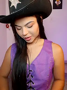 Snapshot of Cleo_hills chatting on March 26, 2026, 1:38 pm Cleo hills online show from March 26, 2026, 1:38 pm