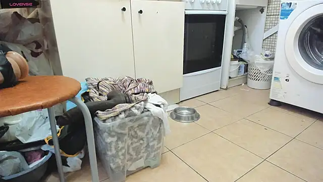 Queen Sport online show from February 2, 2026, 9:30 am