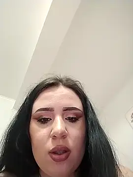 AdelinaJude online show from March 4, 2026, 8:59 pm