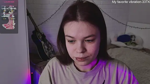 ValBae online show from December 29, 2024, 1:28 pm