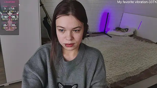 ValBae online show from January 21, 2025, 3:32 pm