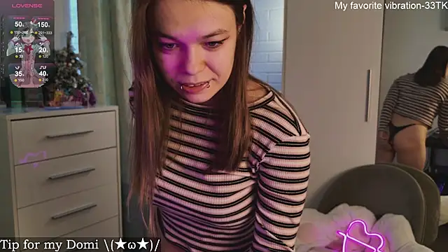 ValBae online show from February 18, 2025, 12:28 pm