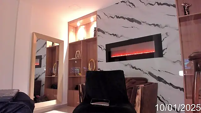 Snapshot of Sophia_Cambpell chatting on January 10, 2025, 12:15 pm Sophia Cambpell online show from January 10, 2025, 12:15 pm