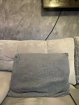 Snapshot of AbyThompson chatting on February 13, 2025, 4:32 am AbyThompson online show from February 13, 2025, 4:32 am