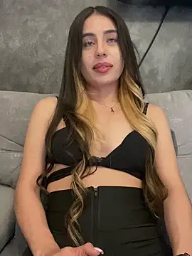 Snapshot of AbyThompson chatting on February 14, 2025, 7:54 pm AbyThompson online show from February 14, 2025, 7:54 pm