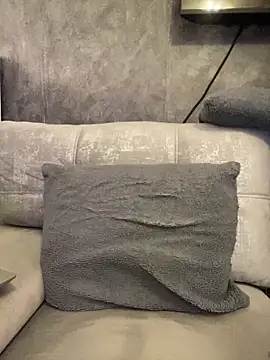 Snapshot of AbyThompson chatting on March 3, 2025, 8:32 pm AbyThompson online show from March 3, 2025, 8:32 pm