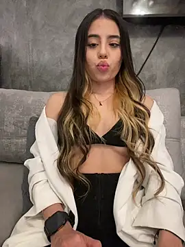 Snapshot of AbyThompson chatting on March 8, 2025, 9:17 am AbyThompson online show from March 8, 2025, 9:17 am