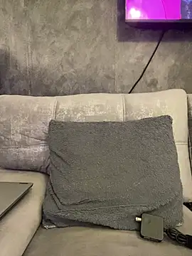 Snapshot of AbyThompson chatting on March 11, 2025, 7:58 pm AbyThompson online show from March 11, 2025, 7:58 pm