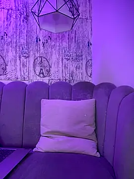 Snapshot of AbyThompson chatting on September 22, 2025, 12:29 pm AbyThompson online show from September 22, 2025, 12:29 pm