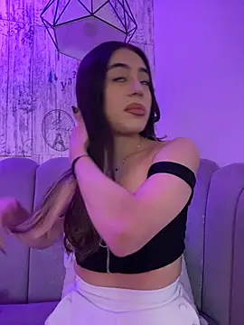 Snapshot of AbyThompson chatting on October 10, 2025, 12:48 pm AbyThompson online show from October 10, 2025, 12:48 pm